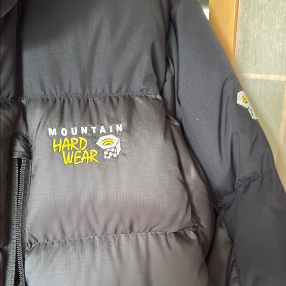 Mountain Hardwear Black Men's Down Jacket (Subzero) - Picture 3 of 13